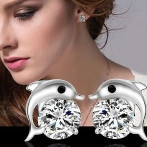 Popular fashion Japanese and Korean dolphin